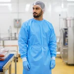 Surgical gown common type product image for healthcare protective wear supply in the UAE and GCC.
